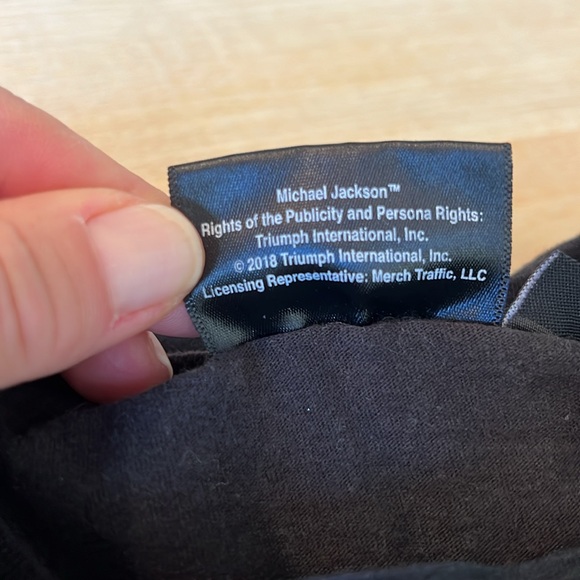 Michael Jackson Dangerous World Tour Tee T-shirt King of Pop Small - Picture 5 of 5